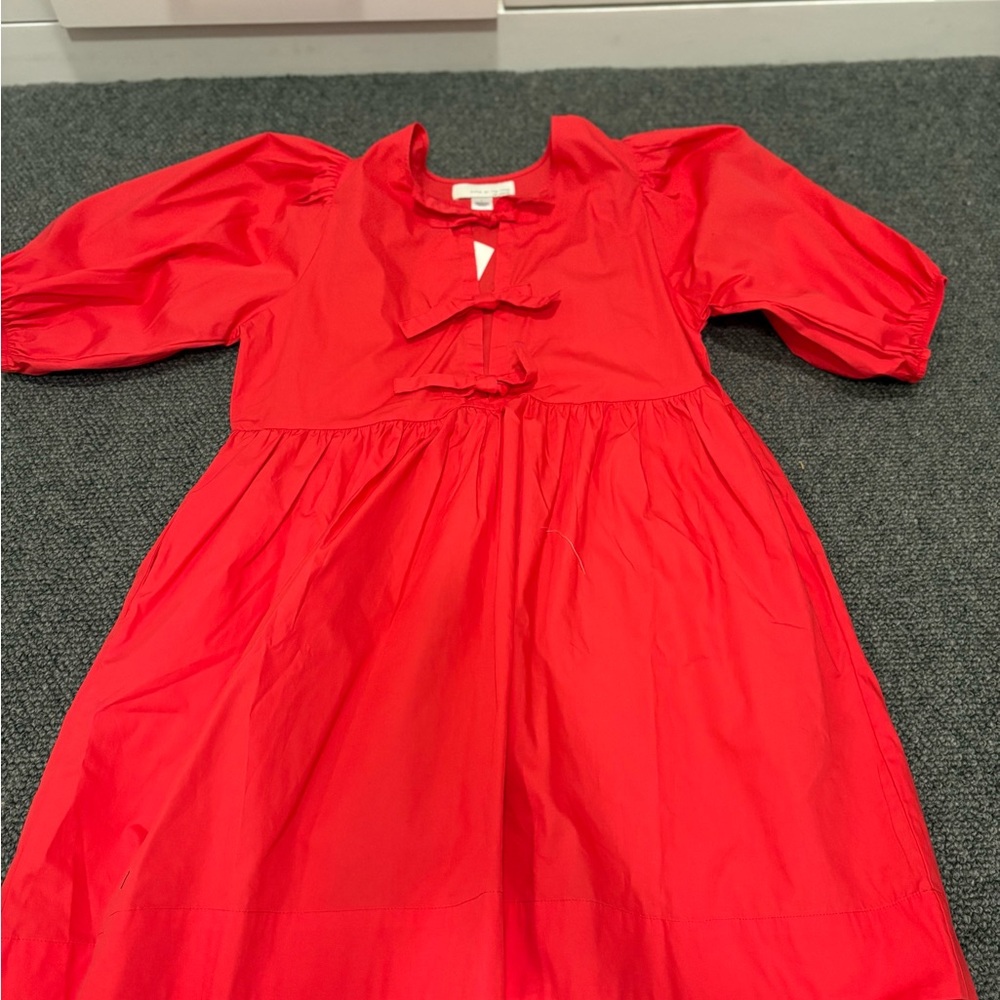 Women’s red bow dress